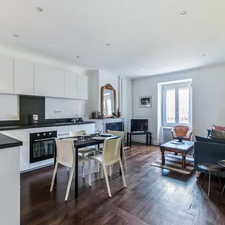Tromba - Welkeys Apartment *
